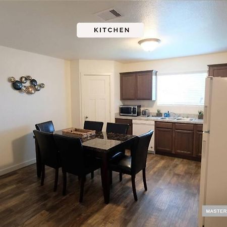 3 Story, 3 Bdrm, 4 Beds, 2 Bath, North Houston, Iah - 10B Villa Luaran gambar